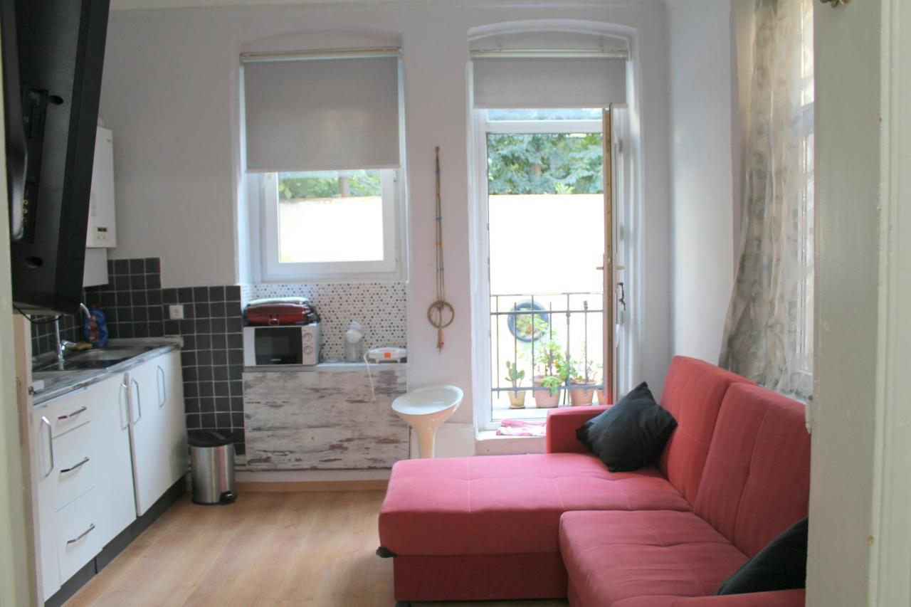 For Those Who Want To Be Close To Beyoglu Istiklal Street Apartman Isztambul Kültér fotó