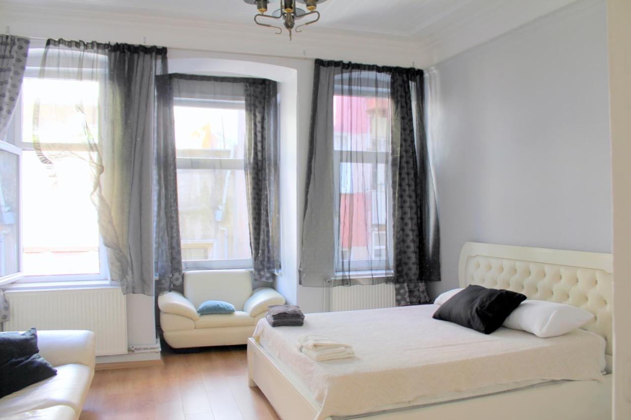 For Those Who Want To Be Close To Beyoglu Istiklal Street Apartman Isztambul Kültér fotó