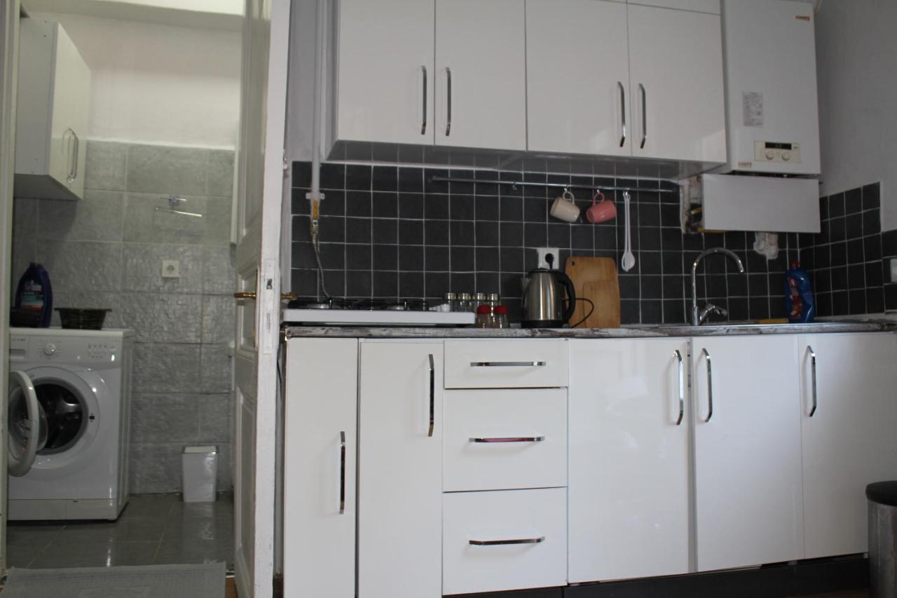 For Those Who Want To Be Close To Beyoglu Istiklal Street Apartman Isztambul Kültér fotó